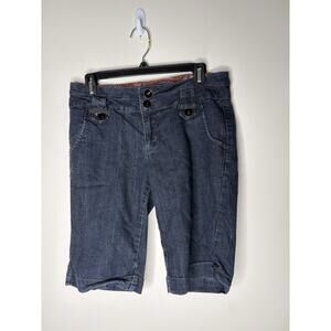 One 5 One Womens Size 8 Denim Bermuda Shorts Blue Stretch Buttons Mid Rise Y2K